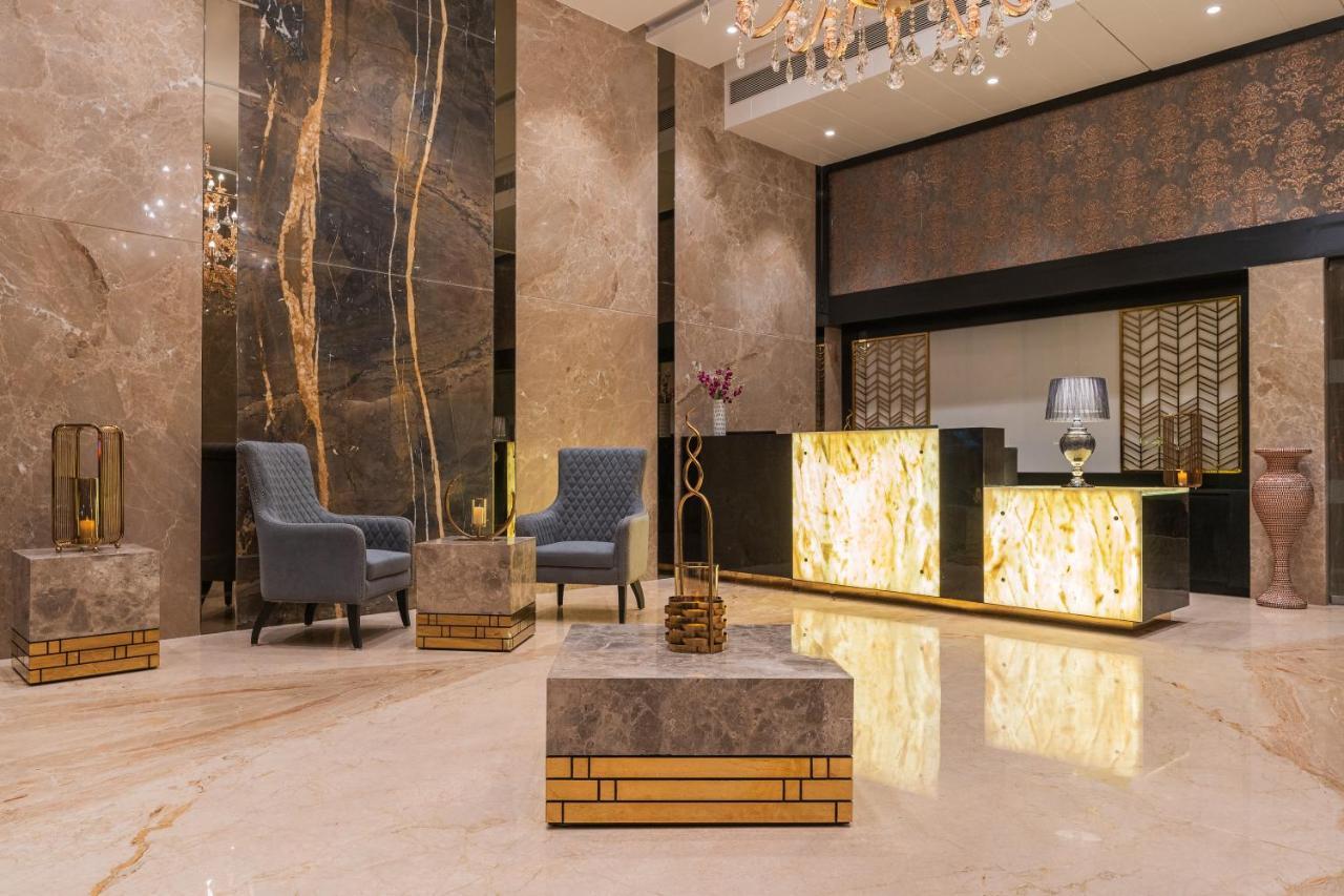 Regenta Central Imperial Candolim Goa Exterior foto